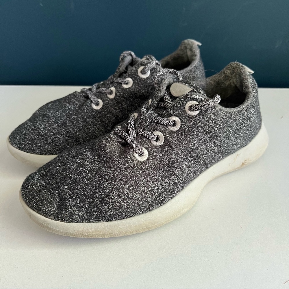 ALLBIRDS Gray White Wool Runners in Size 9 - Picture 10 of 10